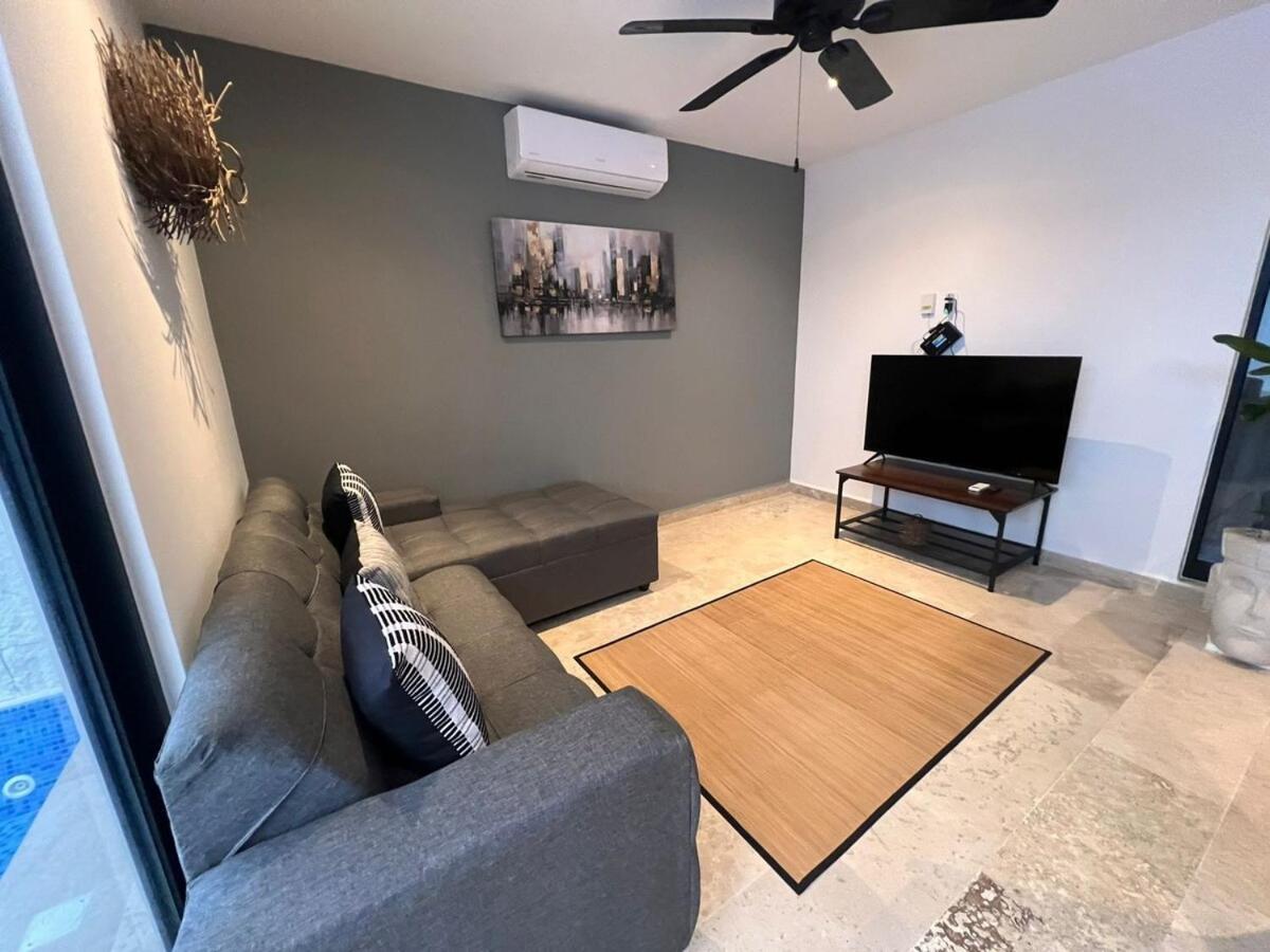 Tulum-onebedroom-fastwifi-pooltable-privatetub Apartment *