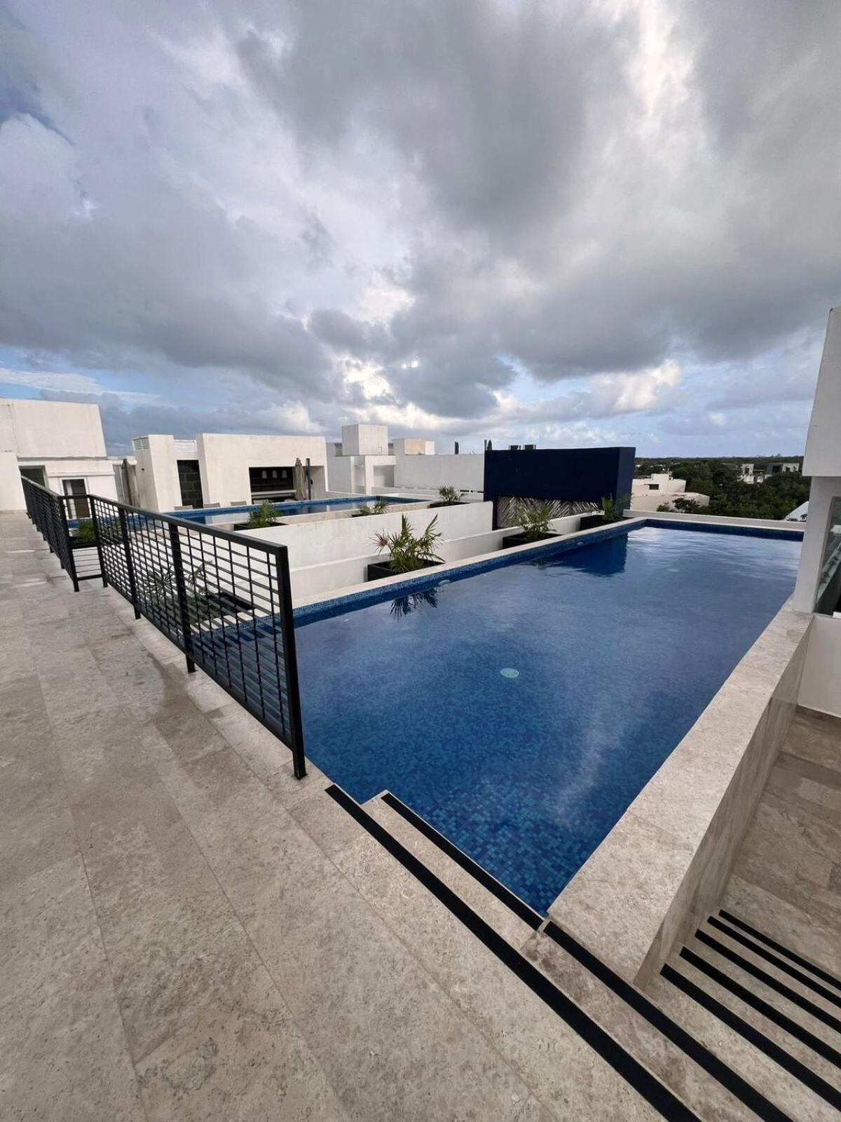 Tulum-onebedroom-fastwifi-pooltable-privatetub *